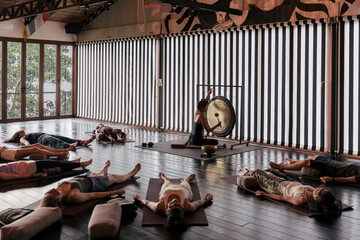 Gong Meditation