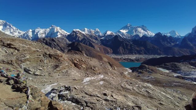 Renjo La, Nepal: 180 degrees panoramic view from the top of the Renjo La high pass at 5368m between Gokyo valley and Thame with summit of Everest in the background in the Himalayas in Nepal