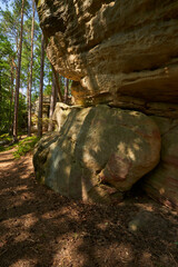 Naklejka premium Die Geißstein Felsen bei Altenstein, Naturpark Haßberge, Unterfranken, Bayern, Deutschland