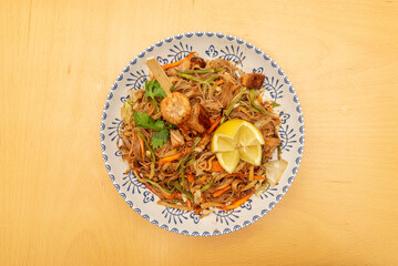 Pancit derives from the Chinese language Min Nan, where the word pian i sit literally means something that has been cooked quickly