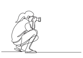 continuous line drawing woman making photos with camera - PNG image with transparent background