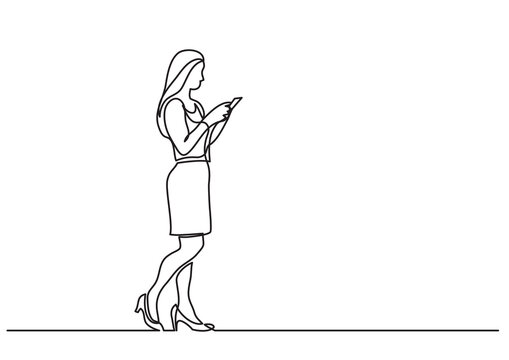 continuous line drawing woman walking with smart phone - PNG image with transparent background