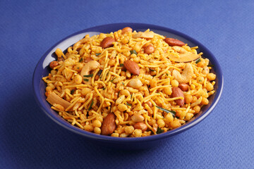 Nimco, Delicious and crunchy Mix Nimko, Mix chavanu, Food Mixture, Navratna Mix, chiwda, Chevdo, Bhel Puri Snack, fried and Spicy Food, Namkeen.