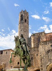Ramon Berenguer El Gran statue in Barcelona, Spain - 560991622
