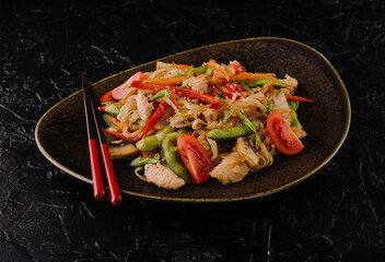 Teriyaki chicken with noodles and spring onions