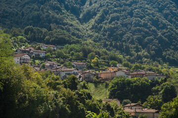 The most iconic Tuscany landscapes in Italy - citadels, wineries and fields