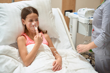 Girl is recovering after treatment in hospital