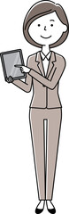 タブレットを持つスーツの女性