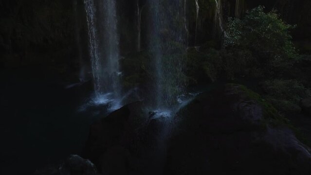 Yerkopru Waterfall is a waterfall in the Mut district of Mersin province in southern Turkey. Slow motion.