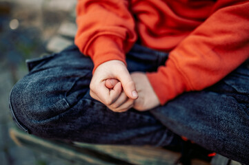 hands of the child