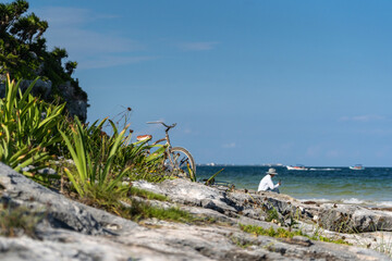 Fototapeta premium Bicycle on the Beach of Tulum, Mexico.