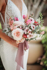 Peach and pink palette bridal bouquet
