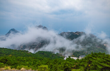 Fototapeta na wymiar Natural scenery of Huangshan Scenic Area in Anhui Province