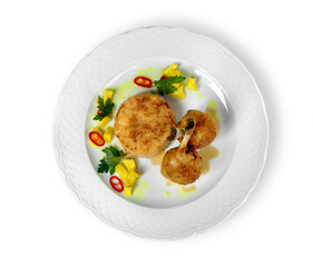 Grilled chicken and vegetables with sauce