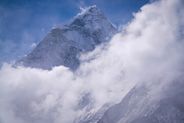 Fototapeta na wymiar Beautiful ama dablam covered by cloud from chola pass in Nepal (EBC, Nepal, Himalaya) 