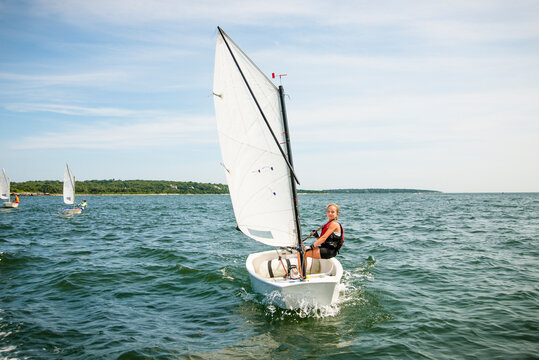 Junior Sailing in Summer