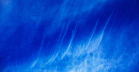 Fototapeta na wymiar Wolkenhimmel,Cirruswolken oder Federwolken;Österreich,