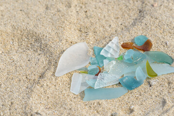 Sea glass collected on the beach - obrazy, fototapety, plakaty