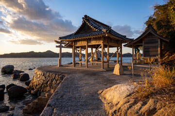 白石龍神社 - 夕景