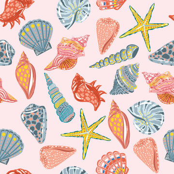 Beautiful seashells, corals and starfishes Seamless pattern