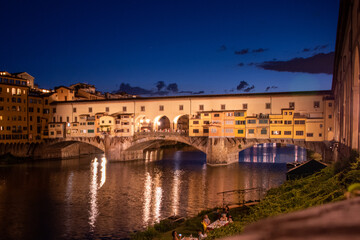 Ponte Vecchio over Arno river in Florence, Italy - obrazy, fototapety, plakaty