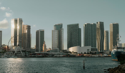 Fototapeta na wymiar country marina skyline panorama downtown miami 