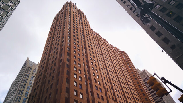 Looking up from the street to the landmark skyscraper Guardian Building in downtown Detroit, Michigan at the intersection of Griswold and Congress Streets. Built in 1928, art deco office building. 
