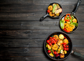 Grilled vegetables in a pan.