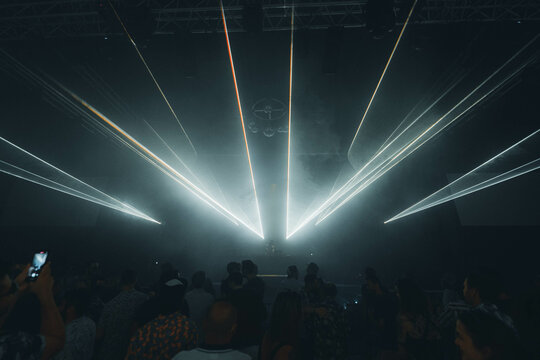 Party light show music