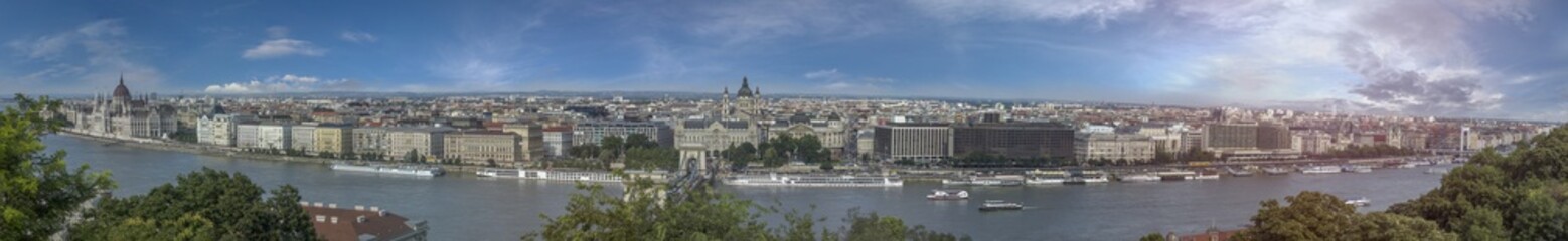 Fototapeta na wymiar huge panorama of Budapest, Hungary
