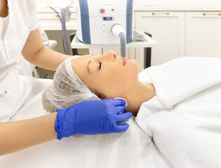 Obraz premium Middle aged woman portrait, cosmetology concept,cosmetic procedures at the dermatologist