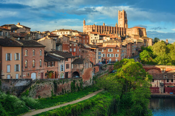Fototapeta na wymiar Historical Cathedral and Old Town of Albi, France