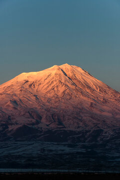Mount Ararat, Dogubayazit, Eastern Anatolia, Turkey