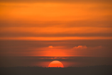 Obraz premium sunset over the sea