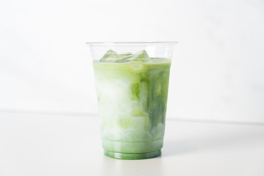 matcha green tea latte in glass
