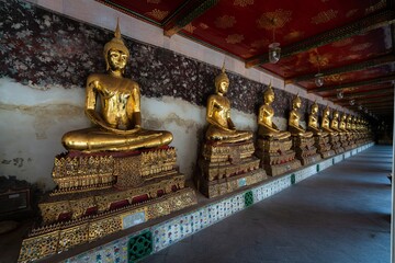 buddha statue in temple