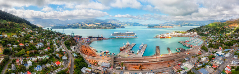 D NZ Lyttleton Edge Harbour pan © Taras Vyshnya