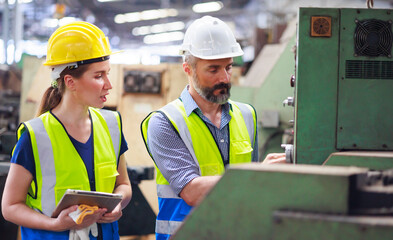 Service and maintenance concept. Service manager male engineer explain the procedure for using the...