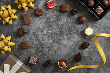 黒背景とバレンタインデーのイメージ