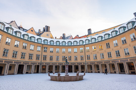 Brantingtorget round public square named after Prime Minister Hjalmar Branting with fountain, photo on winter time