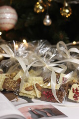 strawberry, food, dessert, cake, sweet, christmas, decoration, fresh, fruit, chocolate, box, gift, magic, trend