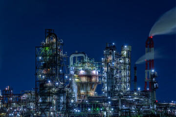 The petrochemical complex at Yokkaichi Port, Yokkaichi city, Mie prefecture, Japan at night