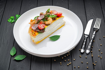 Omelet pulyar with shrimp and grilled mushrooms