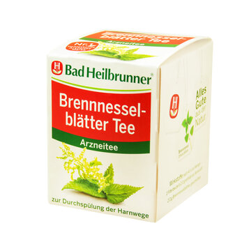 Bad Heilbrunner Brennneslbl&auml;tter Tee freigestellt  Hintergrund transparent