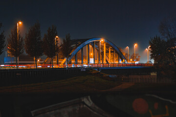 Obraz premium bridge at night