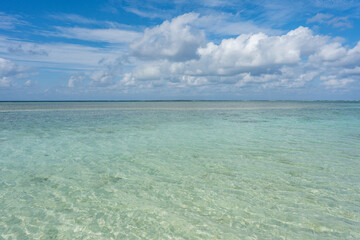 多良間島と透き通る海