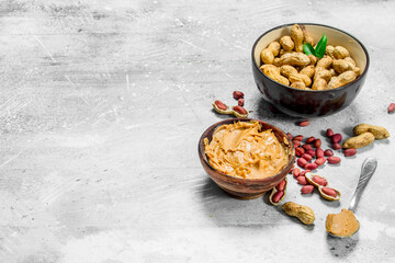 Peanut butter in the bowl .