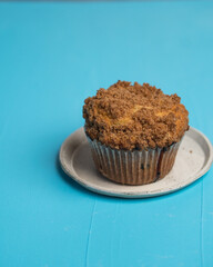 Muffin with a crumb top
