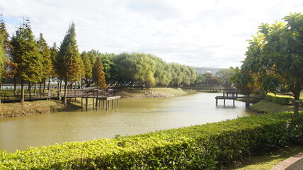 Fototapeta premium This is a pond that is usually used as a park, but the water volume can be adjusted in case of floods.