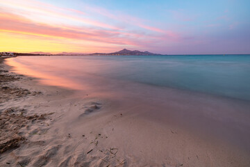 Obraz premium sunset on the beach